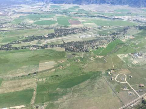 萨莉达“哈里特·亚历山大”机场 (美国 科罗拉多州 查菲县 萨莉达)