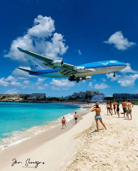 “朱丽安娜公主”国际机场 (荷属圣马丁)