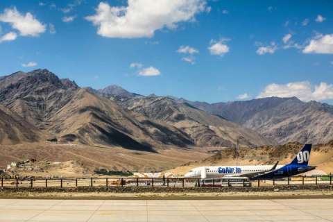 巴库拉仁波切机场 (印度 拉达克 列城)