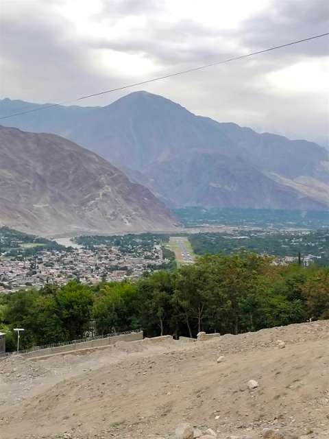 吉尔吉特机场 (巴基斯坦 吉尔吉特-巴尔蒂斯坦省 吉尔吉特)